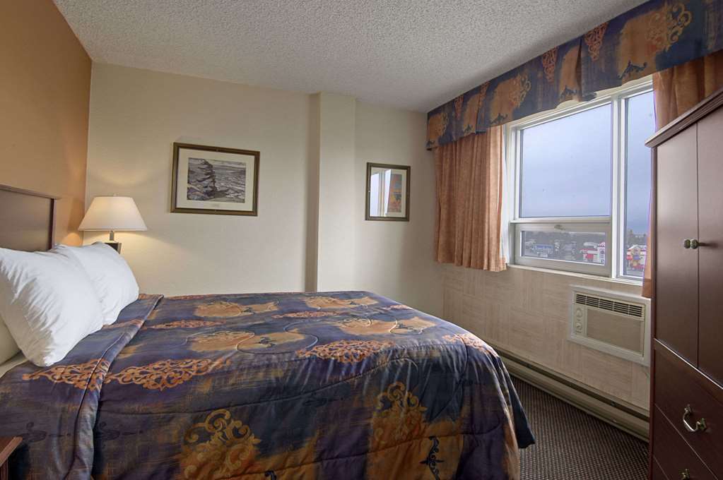 Best Western Plus Edmonton Airport Hotel Ледюк Стая снимка